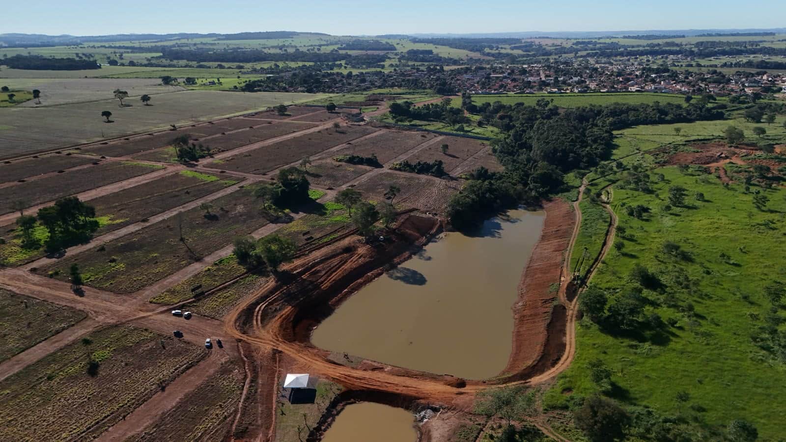 Aldeia do Lago — Santa Bárbara de Goiás