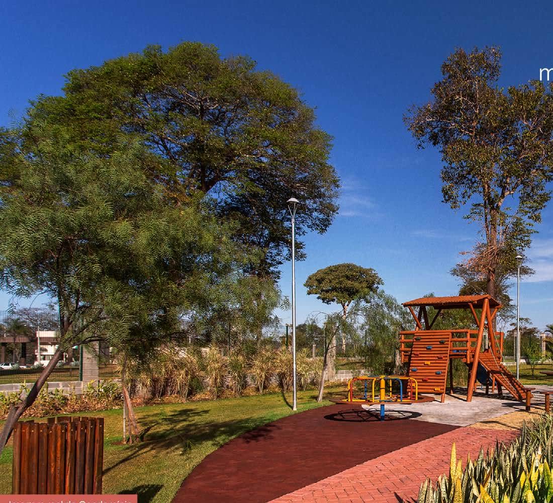 Playground de madeira, foto real