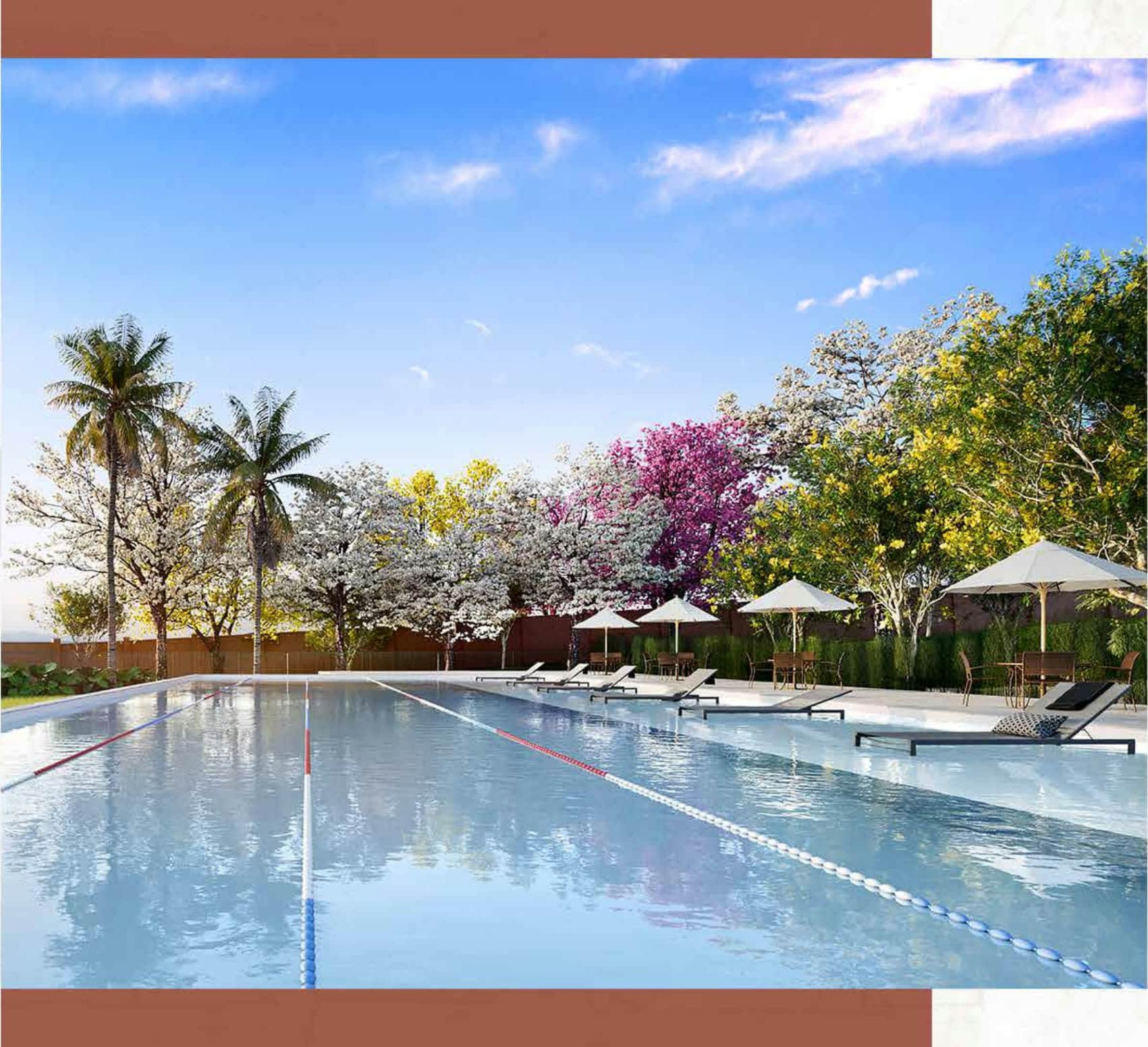 Piscina de 4 raias, com deck.