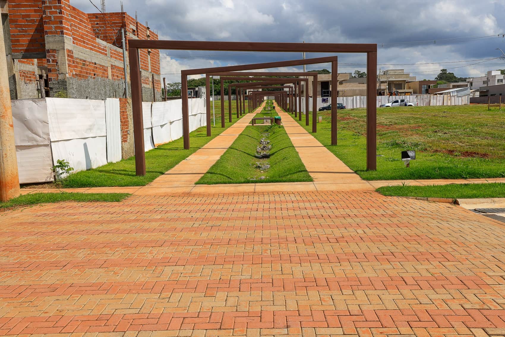 Parqville Quaresmeira — Trindade